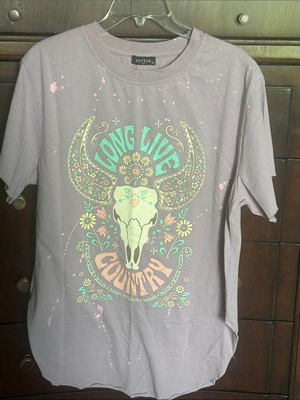 NWOT Zutter "Long Live Country" Graphic Tee - Mauve pit2pit22” length 29”